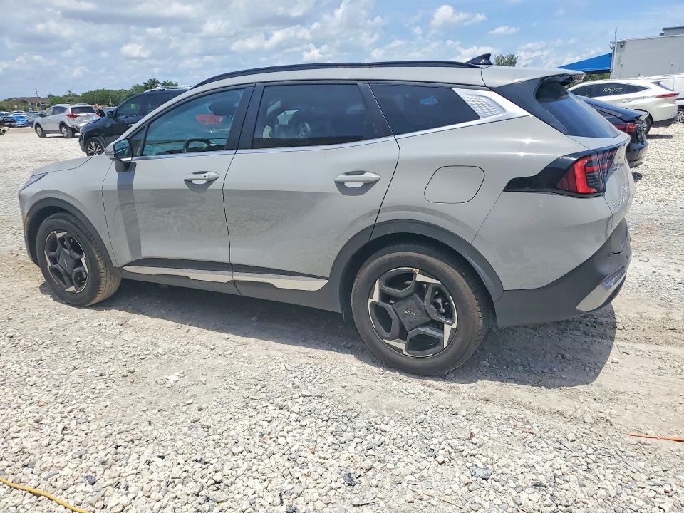 2026 Kia Sportage VIN 5XYK33DF9TG419074 COPART salvage auction — ROOF, Salvage Title, sold $8,800 on 2026-07-27 (photo 2)