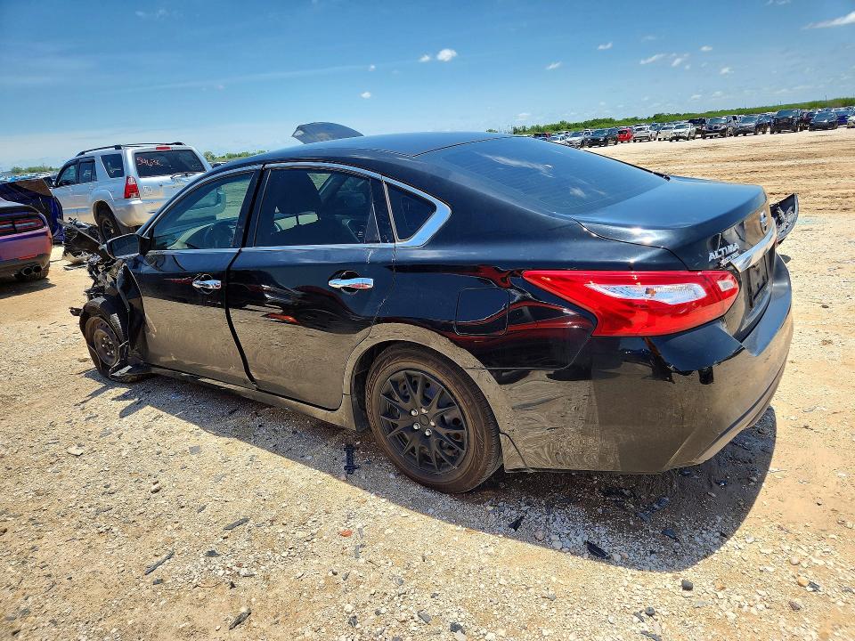 2017 Nissan Altima VIN 1N4AL3APXHC242576 COPART salvage auction — SIDE, Tx - Salvage Vehicle Title, sold $825 on 2026-07-09 (photo 2)