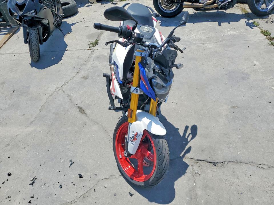 2023 BMW G 310 VIN WB30G4302PRA42214 COPART salvage auction — FRONT END, Ca - Salvage Certificate, sold $3,800 on 2026-07-20 (photo 2)