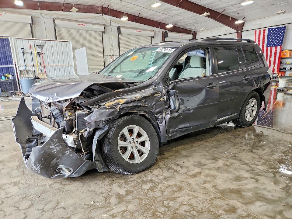 2011 Toyota Highlander VIN 5TDZA3EH2BS008041 COPART salvage auction — FRONT END, Il - Salvage Certificate, sold $1,400 on 2026-07-20 (photo 1)