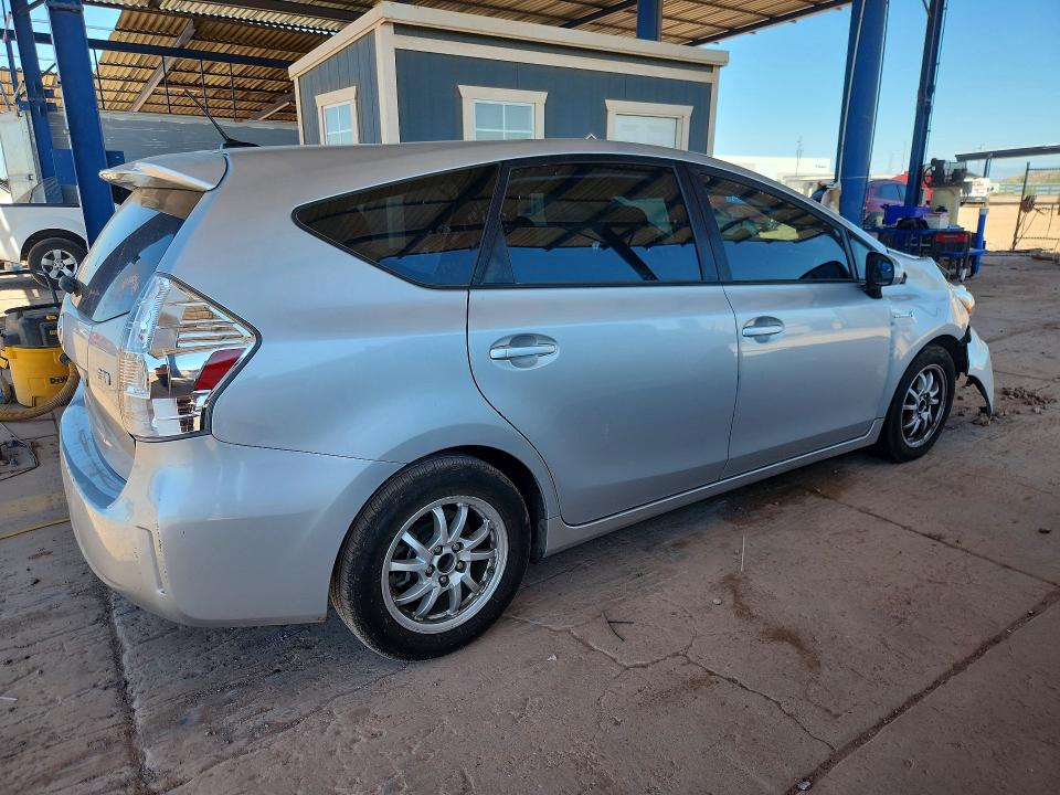 2014 Toyota Prius v VIN JTDZN3EU9EJ008654 COPART salvage auction — FRONT END, Az - Cert Of Title - Salvage, sold $1,600 on 2026-07-07 (photo 3)