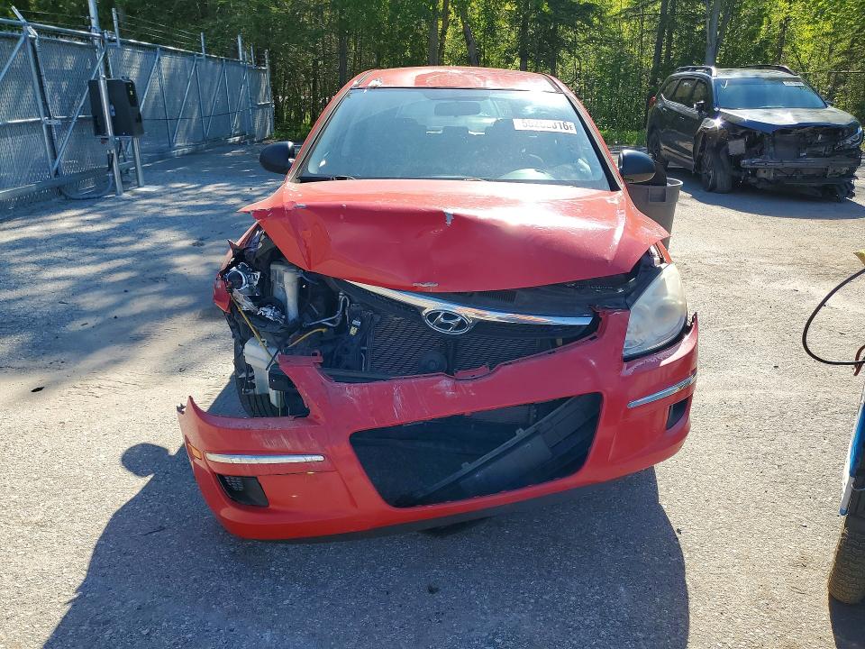 2009 Hyundai Elantra VIN KMHDB85E09U036481 COPART salvage auction — FRONT END, ON - PERMIT NO BRAND - UNFIT, sold $300 on 2026-07-14 (photo 5)