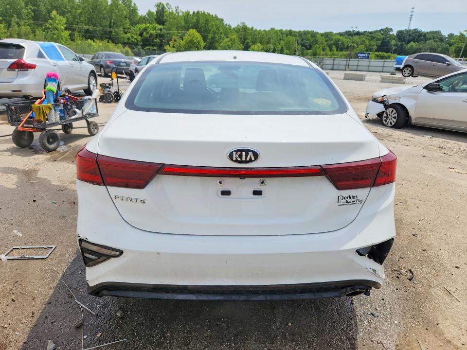 2021 Kia Forte VIN 3KPF24AD5ME315404 COPART salvage auction — SIDE, KY - CERT OF TITLE-SALVAGE, sold $3,650 on 2026-07-02 (photo 6)