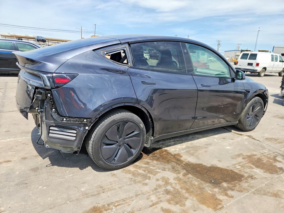 2026 Tesla Model y VIN 7SAYGDED6TA461176 COPART salvage auction — REAR END, Tx - Salvage Vehicle Title, sold $175 on 2026-07-30 (photo 3)