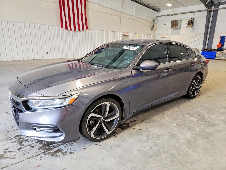 2019 Honda Accord VIN 1HGCV1F31KA135895 COPART salvage auction — MINOR DENT/SCRATCHES, Sc - Dealer Only Clean Title, sold $9,100 on 2026-07-09 (photo 1)
