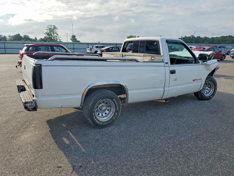 1992 Chevrolet Gmt-400 VIN 1GCDC14Z7NE175024 COPART salvage auction — FRONT END, Nc - Salvage Certificate Of Title, sold $250 on 2026-07-09 (photo 3)