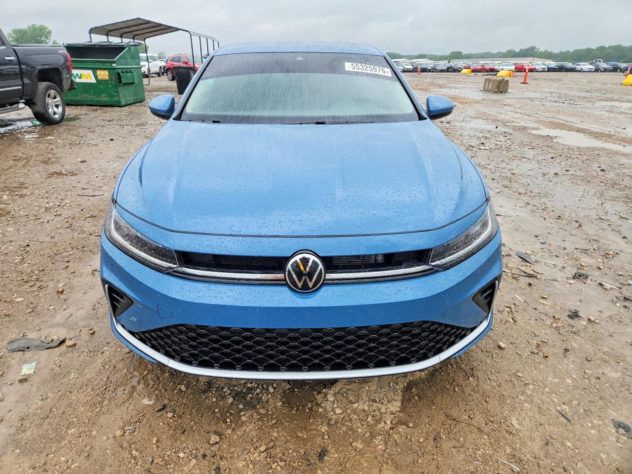 2025 Volkswagen Jetta VIN 3VW5X7BU5SM109190 COPART salvage auction — Side, MO - CERT OF TITLE-REPOSSESSED (P), sold $9,700 on 2026-07-08 (photo 5)
