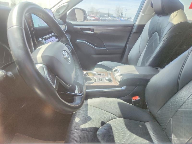 2020 Toyota Highlander VIN 5TDFZRBH9LS050128 COPART salvage auction — VANDALISM, Salvage Title, sold $13,800 on 2026-07-21 (photo 7)