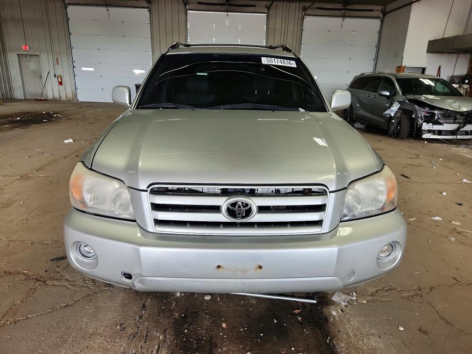 2006 Toyota Highlander VIN JTEDP21A960117290 COPART salvage auction — MINOR DENT/SCRATCHES, Wi - Certificate Of Title, sold $1,250 on 2026-07-06 (photo 5)