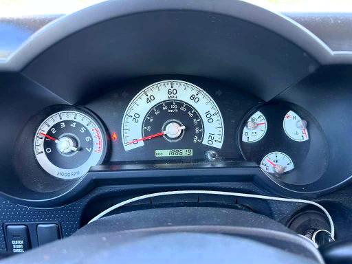 2007 Toyota Fj cruiser VIN JTEBU11F870036224 COPART salvage auction — MINOR DENT/SCRATCHES, Ct - Certificate Of Title (P), sold $6,900 on 2026-07-08 (photo 6)