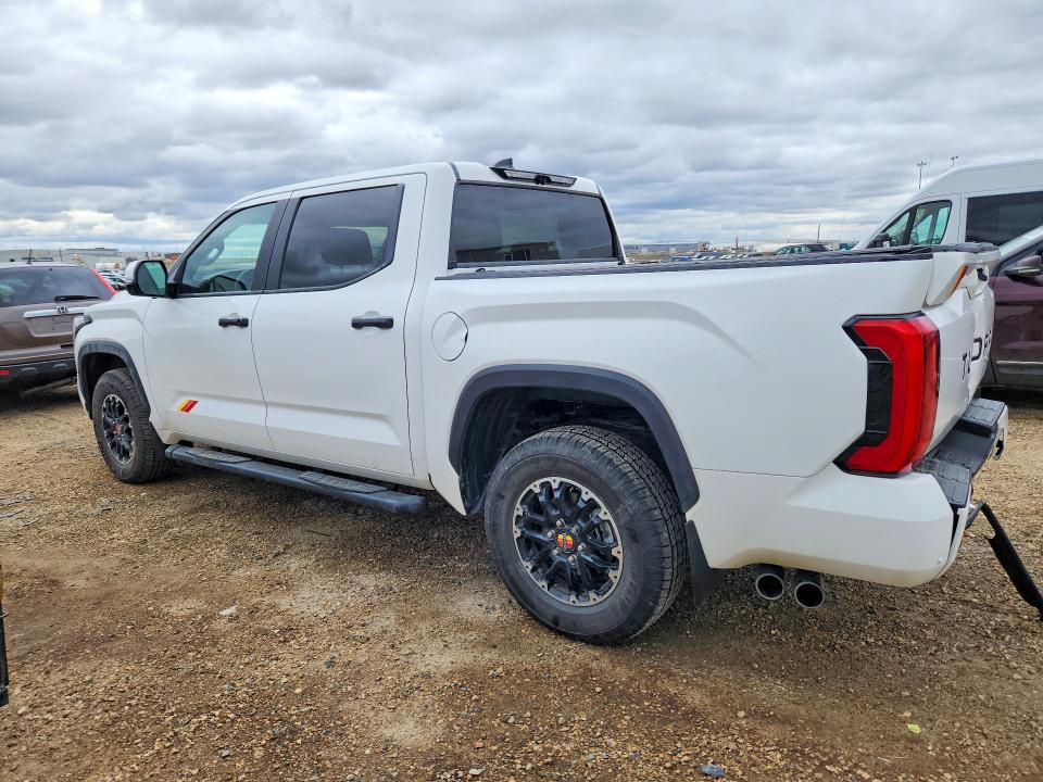 2025 Toyota Tundra VIN 5TFWA5DB7SX253553 COPART salvage auction — SIDE, AB - BOS - SALVAGE, sold $28,000 on 2026-07-02 (photo 2)