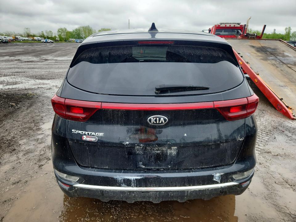 2021 Kia Sportage VIN KNDPMCAC2M7857737 COPART salvage auction — SIDE, Qc - Gravement Accidente, sold $5,200 on 2026-07-07 (photo 6)