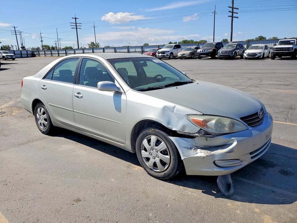 2002 Toyota Camry VIN JTDBE32K520109003 COPART salvage auction — FRONT END, Id - Salvage Certificate Of Title, sold $375 on 2026-07-30 (photo 4)
