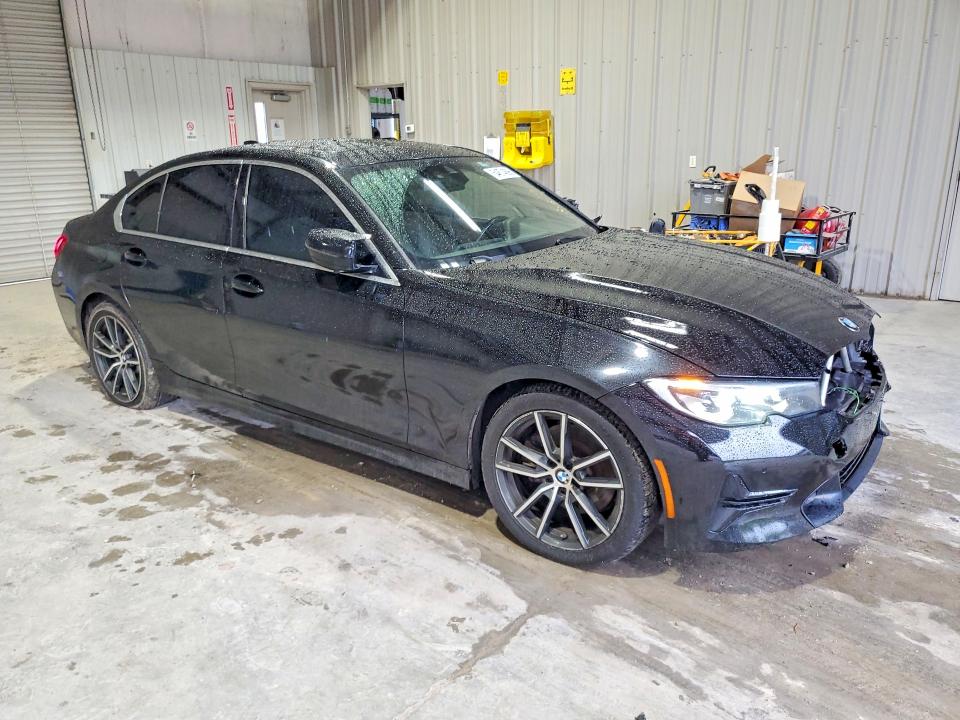 2019 BMW 3 series VIN WBA5R1C54KAK11334 COPART salvage auction — FRONT END, Wv - Certificate Of Title, sold $200 on 2026-07-30 (photo 4)
