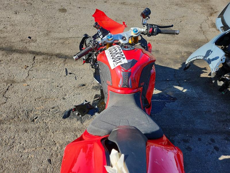 2025 Ducati Panigale VIN ZDMHAU8T9SB001276 COPART salvage auction — ALL OVER, CA - SALVAGE CERTIFICATE, sold $1,400 on 2026-07-30 (photo 6)