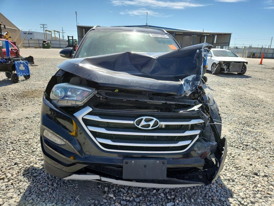 2017 Hyundai Tucson VIN KM8J3CA25HU527528 COPART salvage auction — FRONT END, Tx - Dis/Dlr/Exp Only Salvage Title, sold $1,350 on 2026-07-23 (photo 5)
