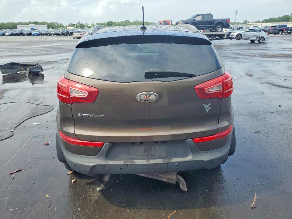 2013 Kia Sportage VIN KNDPBCA21D7359087 COPART salvage auction — Burn Engine, WV - SALVAGE CERTIFICATE, sold $625 on 2026-07-22 (photo 6)