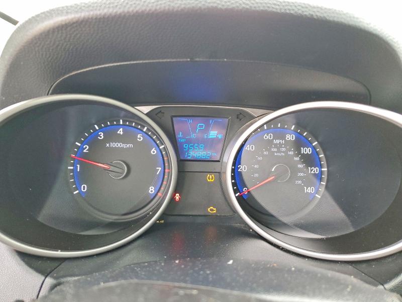 2013 Hyundai Tucson VIN KM8JUCAC3DU754166 COPART salvage auction — VANDALISM, Ga - Cert Of Title-Salvage, sold $2,850 on 2026-07-20 (photo 9)