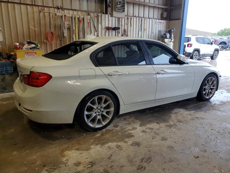 2014 BMW 3er VIN WBA3B1G58ENS78361 COPART salvage auction — HAIL, Tx - Certificate Of Title, sold $525 on 2026-07-17 (photo 3)