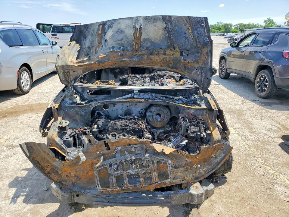 2017 Hyundai Tucson VIN KM8J3CA45HU281307 COPART salvage auction — ENGINE BURN, Tx - Salvage Vehicle Title, sold $400 on 2026-07-13 (photo 5)