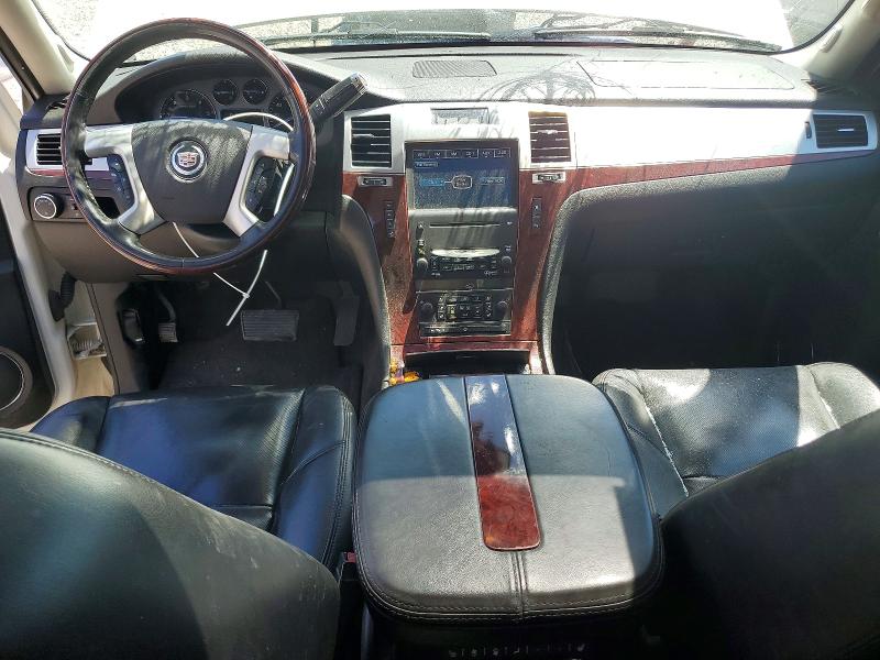 2008 Cadillac Escalade VIN 1GYFK63878R278761 COPART salvage auction — ROOF, Nv - Salvage Title, sold $2,500 on 2026-07-09 (photo 8)