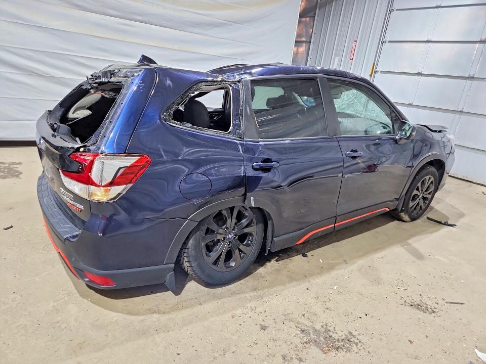2019 Subaru Forester VIN JF2SKAPC5KH473746 COPART salvage auction — ROOF, Nh - Cert Of Title-Salvage, sold $90 on 2026-07-28 (photo 3)