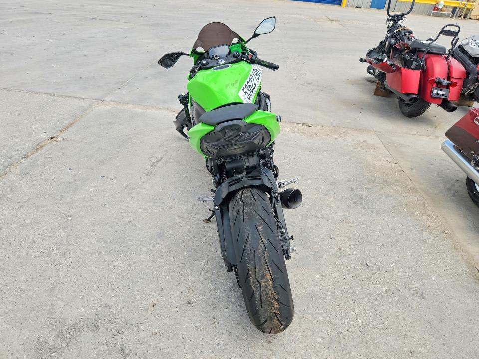 2025 Kawasaki Zx VIN JKBZXJK11SA007511 COPART salvage auction — FRONT END, Tx - Salvage Vehicle Title, sold $2,950 on 2026-07-30 (photo 4)