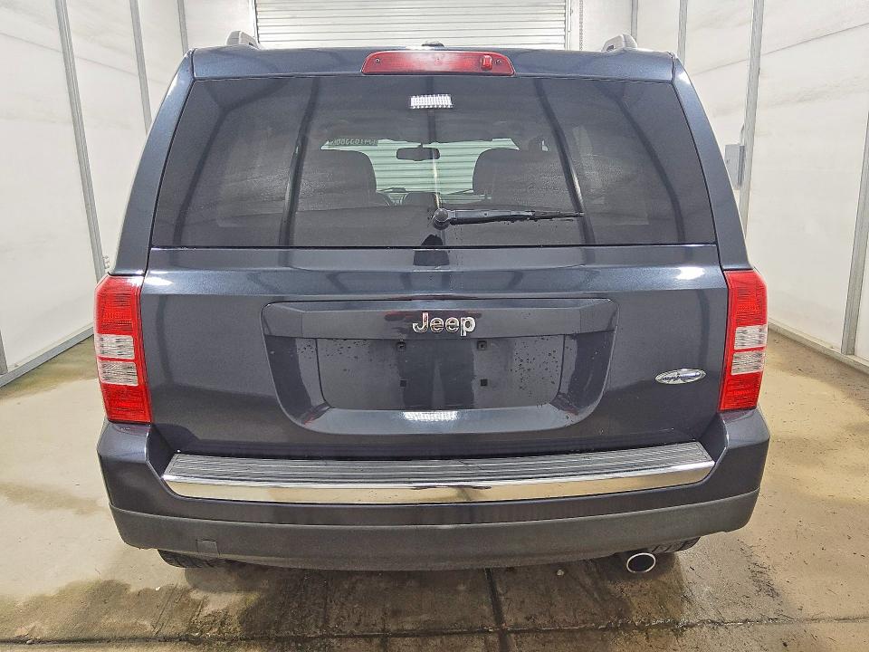 2016 Jeep Patriot VIN 1C4NJPFA2GD590328 COPART salvage auction — MINOR DENT/SCRATCHES, Ga - Certificate Of Title, sold $3,650 on 2026-07-09 (photo 6)