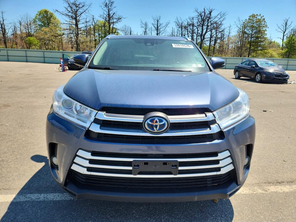 2017 Toyota Highlander VIN 5TDJGRFH0HS032148 COPART salvage auction — UNDERCARRIAGE, Pa - Certificate Of Salvage, sold $5,700 on 2026-07-06 (photo 5)