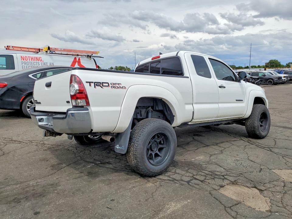 2014 Toyota Tacoma VIN 5TFUU4EN8EX104848 COPART salvage auction — FRONT END, Co - Public - Salvage Title, sold $7,300 on 2026-07-30 (photo 3)