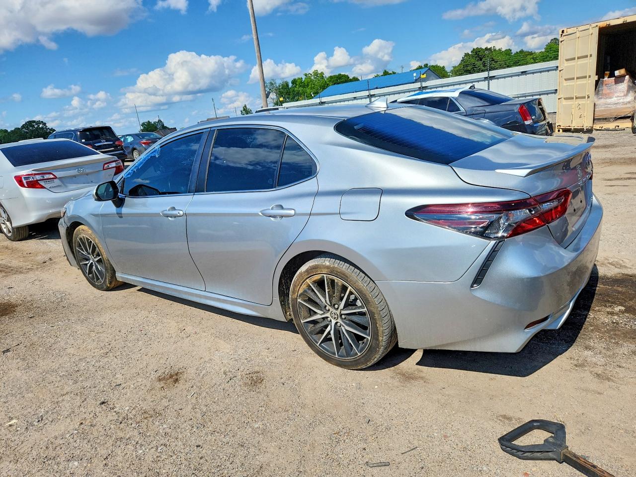 2021 Toyota Camry VIN 4T1G11AK3MU435171 COPART salvage auction — Top/Roof, AL - CERT OF TITLE-SALVAGE TITLE, sold $7,200 on 2026-07-09 (photo 2)