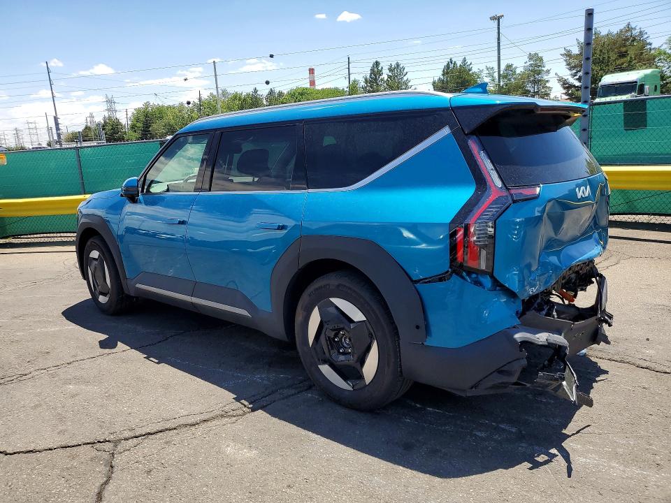 2026 Kia Ev9 VIN 5XYAFFS53TG006033 COPART salvage auction — REAR END, CO - SALVAGE TITLE, sold $15,400 on 2026-07-28 (photo 2)