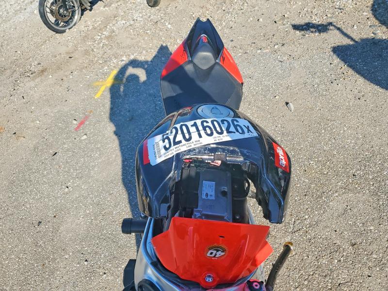 2012 Aprilia VIN ZD4RKU004CS001707 COPART salvage auction — FRONT END, Ia - Cert Of Title-Salvage Title, sold $1,700 on 2026-07-02 (photo 5)