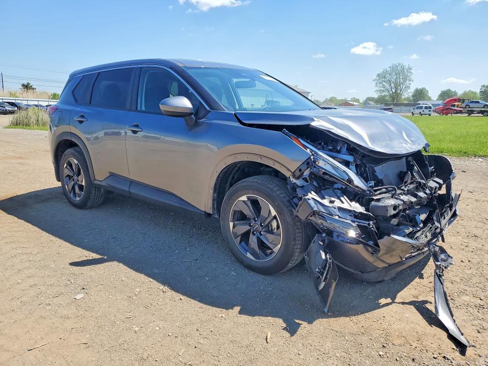 2025 Nissan Rogue VIN JN8BT3BB3SW151919 COPART salvage auction — FRONT END, OH - CERT OF TITLE-SALVAGE, sold $7,500 on 2026-07-02 (photo 4)