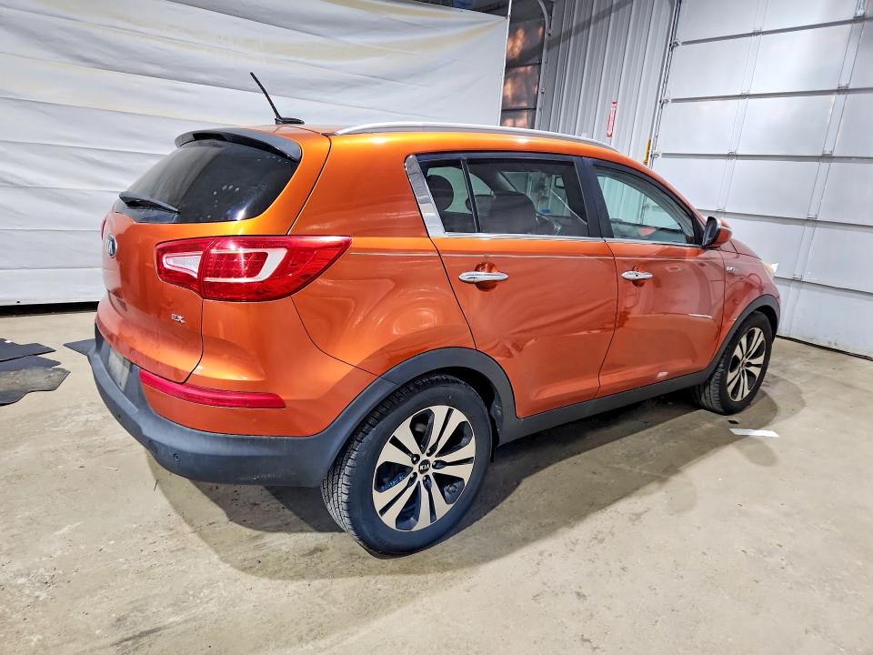 2013 Kia VIN KNDPCCA28D7432226 COPART salvage auction — MINOR DENT/SCRATCHES, NH - CERT OF TITLE-SALVAGE, sold $1,150 on 2026-07-28 (photo 3)