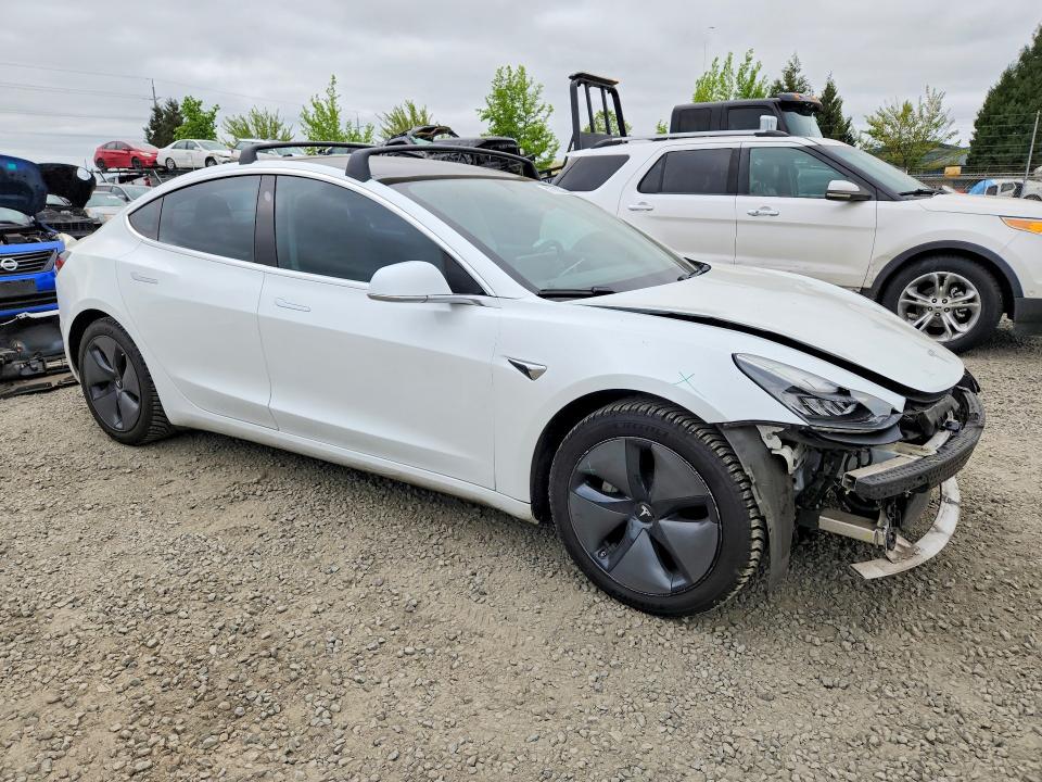 2018 Tesla Model 3 VIN 5YJ3E1EA6JF035196 COPART salvage auction — FRONT END, Or - Salvage Title Certificate, sold $600 on 2026-07-21 (photo 4)