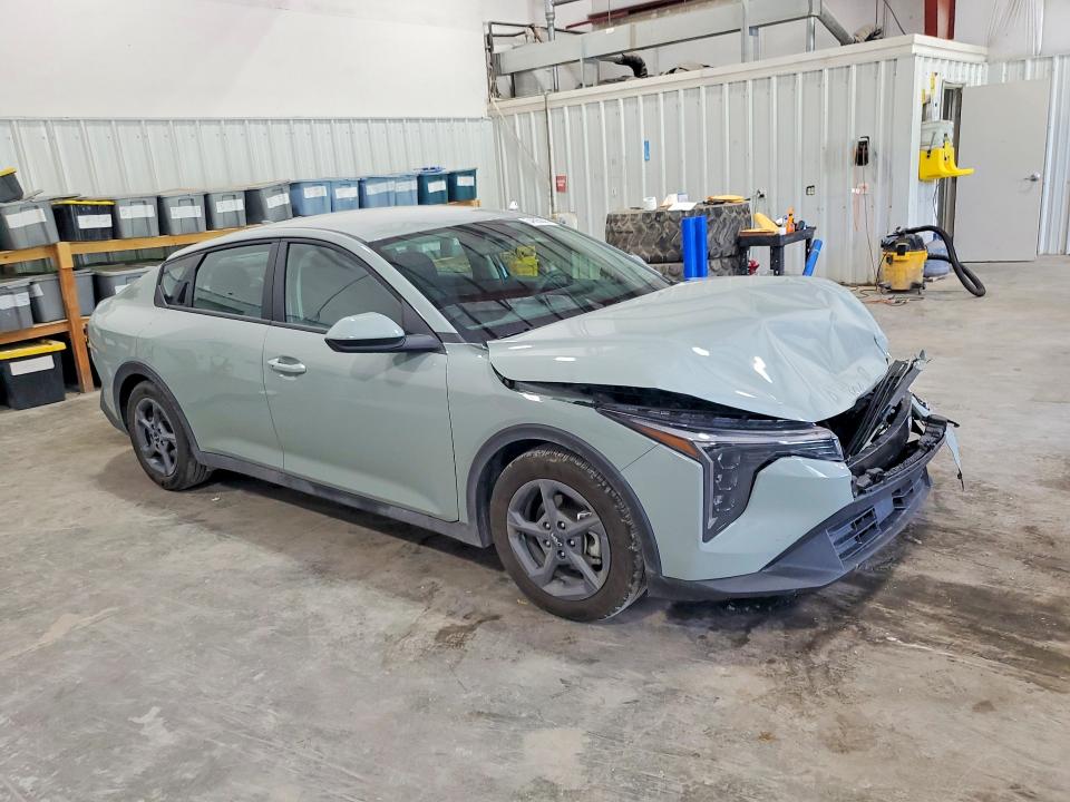 2026 Kia K4 VIN 3KPFT4DE4TE281455 COPART salvage auction — FRONT END, Ny - Mv-907A Salvage Certificate, sold $7,000 on 2026-07-27 (photo 4)