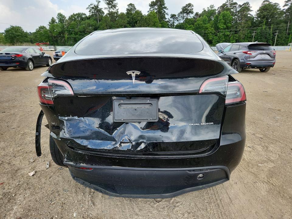 2025 Tesla Model y VIN 7SAYGDEE2SA367870 COPART salvage auction — FRONT END, La - Cert Of Title-Salvage, sold $7,400 on 2026-07-14 (photo 6)
