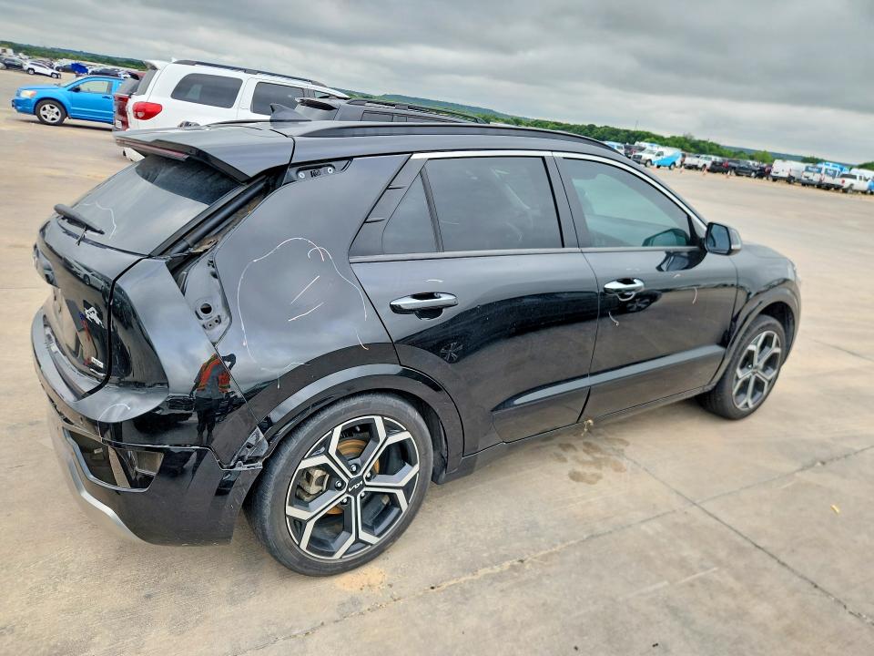 2023 Kia Niro VIN KNDCT3LE1P5085957 COPART salvage auction — REAR END, Tx - Salvage Vehicle Title, sold $8,500 on 2026-07-06 (photo 3)