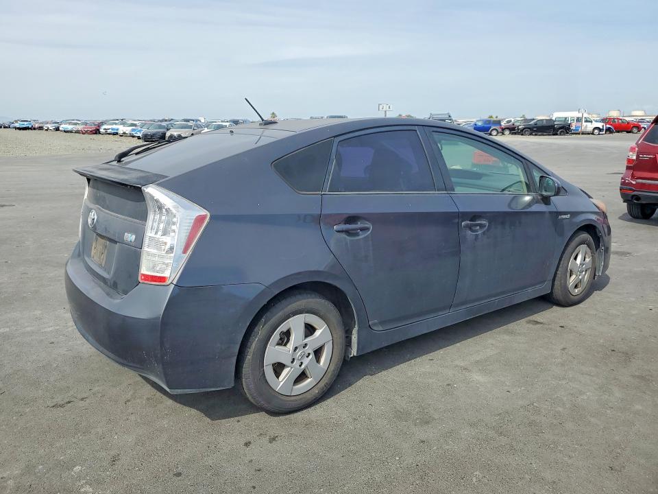 2010 Toyota Prius VIN JTDKN3DU4A0164636 COPART salvage auction — FRONT END, Ca - Dis/Dlr/Exp App For Dup Clean, sold $1,200 on 2026-07-08 (photo 3)