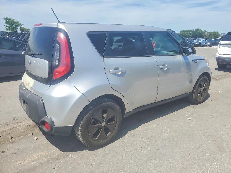 2015 Kia Soul VIN KNDJN2A2XF7747865 COPART salvage auction — REAR END, Fl - Certificate Of Destruction, sold $375 on 2026-07-28 (photo 3)