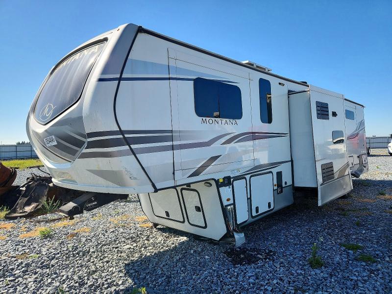 2022 Keys Montana VIN 4YDFM0T28N4703192 COPART salvage auction — ROLLOVER, CA - SALVAGE CERTIFICATE, sold $18,300 on 2026-07-30 (photo 2)