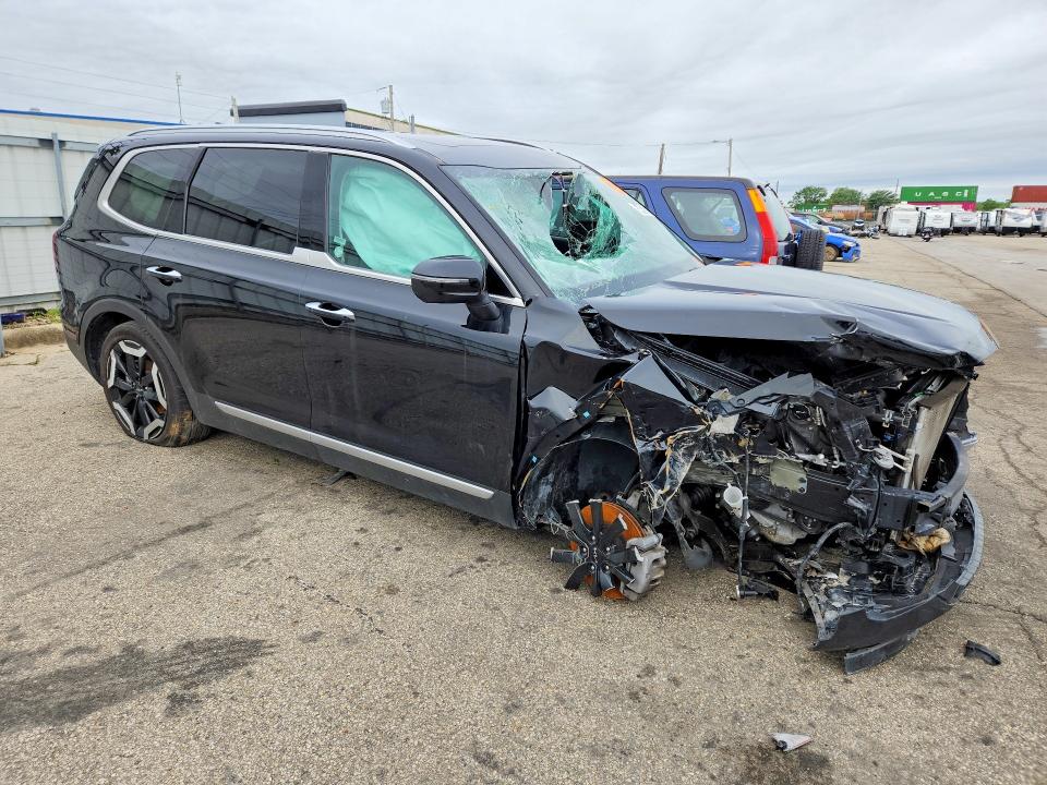 2025 Kia Telluride VIN 5XYP64GC1SG629414 COPART salvage auction — FRONT END, Tx - Nonrepairable Title, sold $6,600 on 2026-07-06 (photo 4)