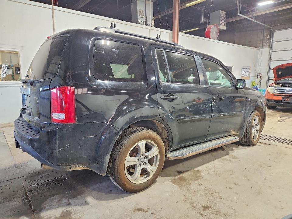 2015 Honda Pilot VIN 5FNYF4H57FB022712 COPART salvage auction — UNDERCARRIAGE, Mn - Cert Of Title-Salvage, sold $750 on 2026-07-30 (photo 3)