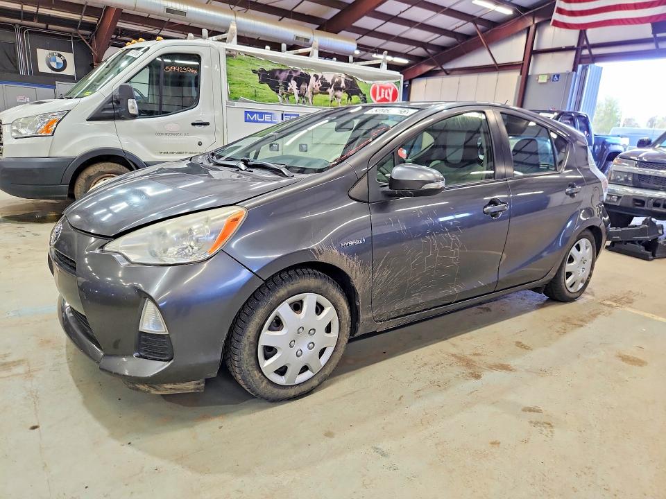 2013 Toyota Prius c VIN JTDKDTB32D1533120 COPART salvage auction — UNDERCARRIAGE, Ma - Certificate Of Title, sold $3,950 on 2026-07-14 (photo 1)