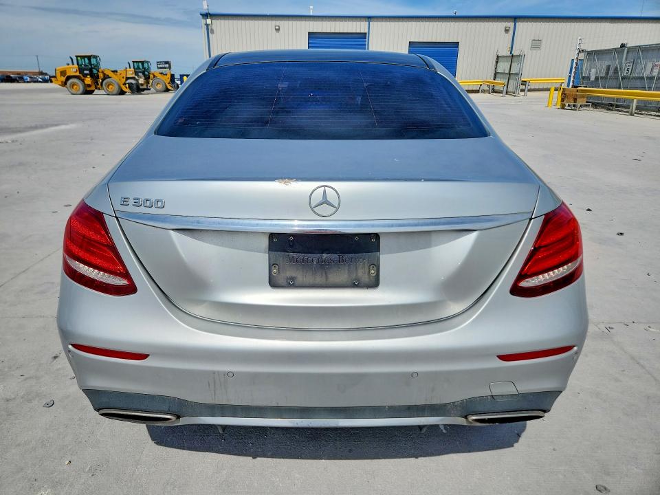 2017 Mercedes-benz E-klasse VIN WDDZF4JB4HA042440 COPART salvage auction — HAIL, Tx - Certificate Of Title, sold $175 on 2026-08-14 (photo 6)