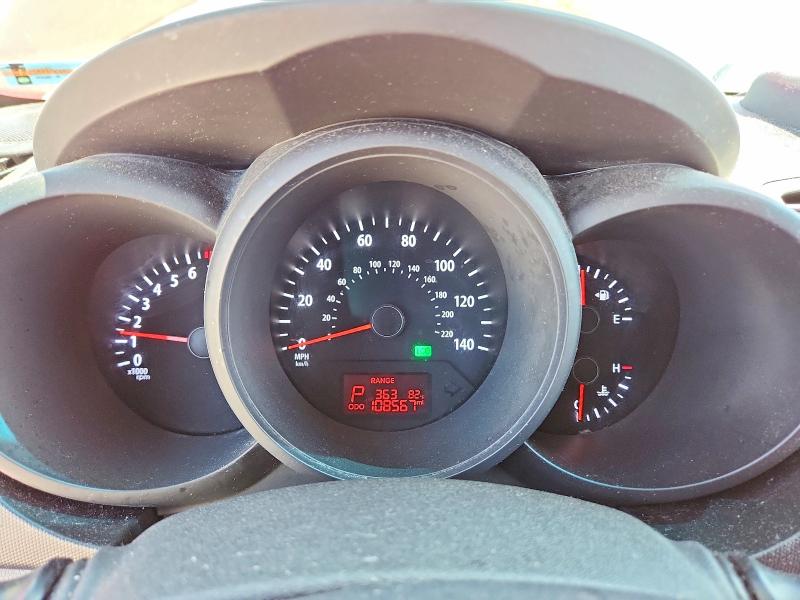 2013 Kia Soul VIN KNDJT2A59D7575275 COPART salvage auction — FRONT END, IL - SALVAGE CERTIFICATE, sold $725 on 2026-07-06 (photo 9)