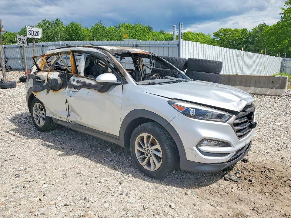 2016 Hyundai Tucson VIN KM8J3CA48GU162889 COPART salvage auction — INTERIOR BURN, MA - CERT OF TITLE-SALVG PARTS ONLY, sold $450 on 2026-07-22 (photo 4)