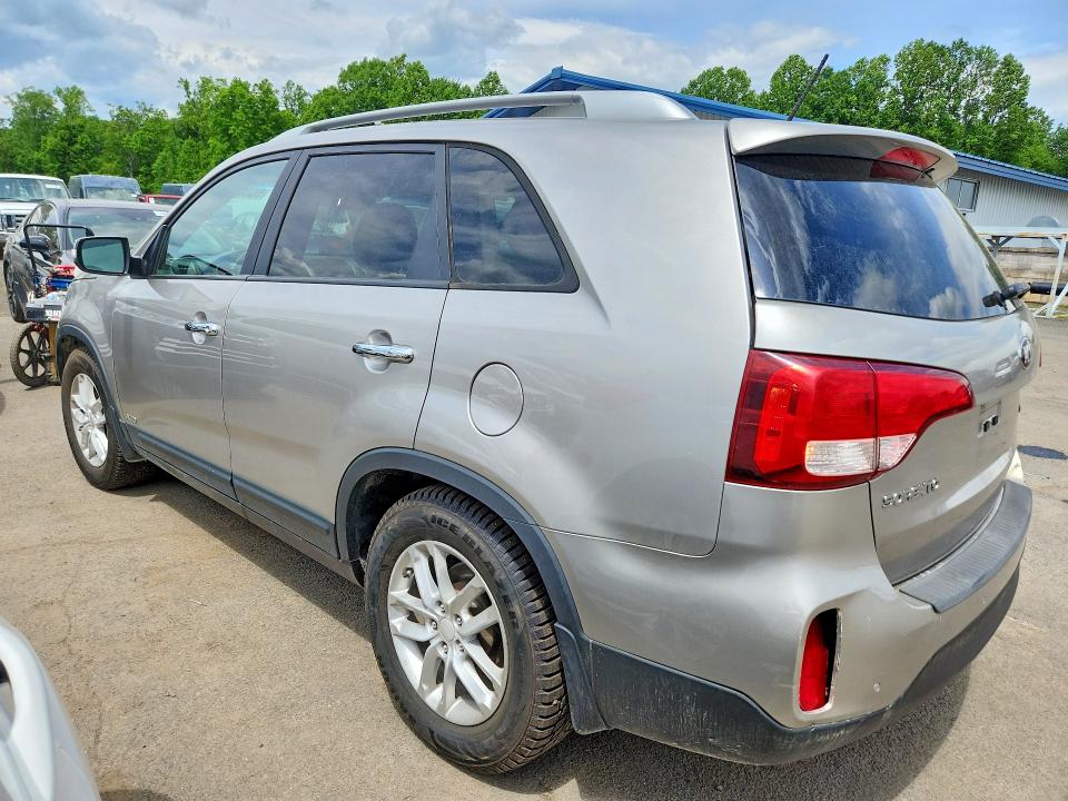 2014 Kia Sorento VIN 5XYKTDA65EG504071 COPART salvage auction — MINOR DENT/SCRATCHES, Vt - Certificate Of Title, sold $1,900 on 2026-07-03 (photo 2)