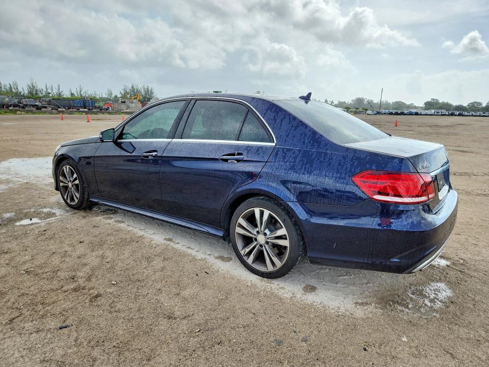 2016 Mercedes-benz VIN WDDHF5KBXGB281807 COPART salvage auction — SIDE, Fl - Cert Of Title Slvg Rebuildable, sold $3,100 on 2026-07-09 (photo 2)